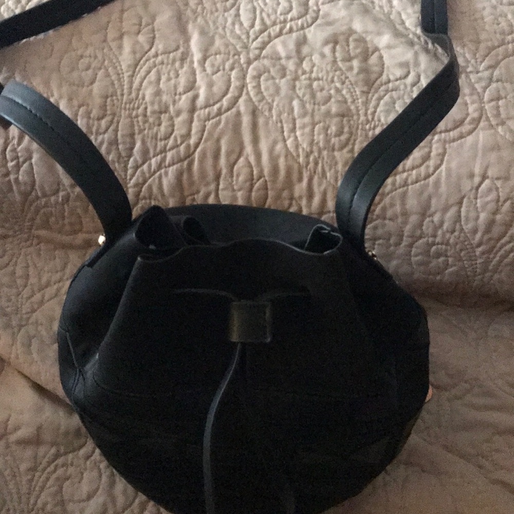 INC medium bucket bag
